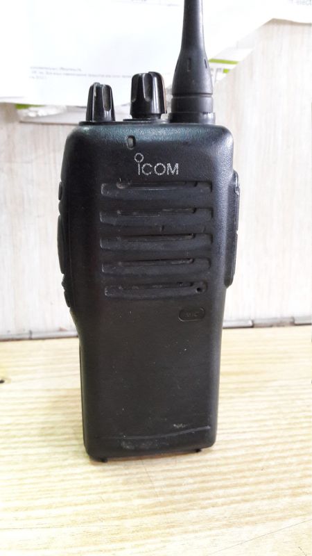 Icom IC-F21, радтостанция б.у. Icom IC-F21, радтостанция б.у.