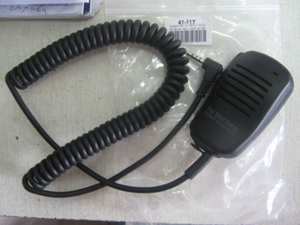 Тангента, спикер микрофон для рации Yaesu, Vertex Тангента, спикер микрофон для рации Yaesu, Vertex