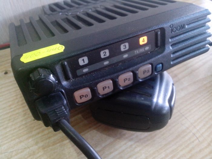 Icom IC-F211s, радіостанція UHF, 400-440 MHz, 45 W