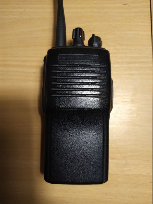 Vertex Standard VX-160 UHF, радіостанція портативна, б.у.
