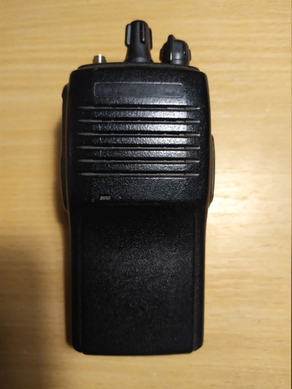 Vertex Standard VX-160 UHF, радіостанція портативна, б.у.