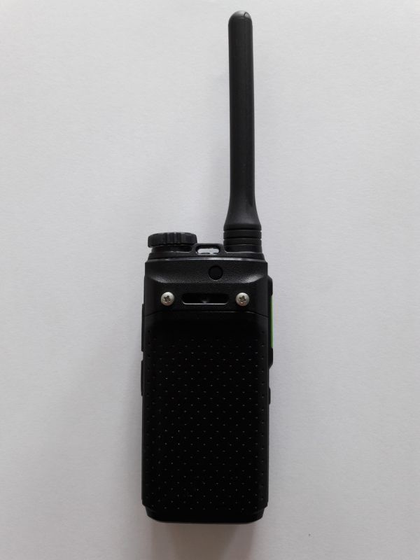 Hytera BD355 аналогово-цифровий радіостанція