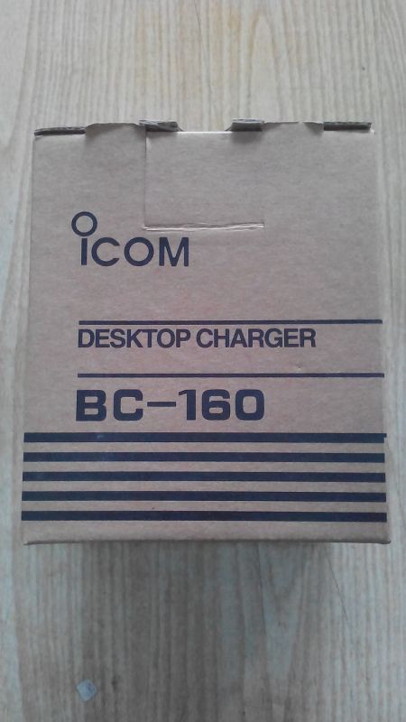 BC-160, зарядний пристрій для радіостанцій Icom