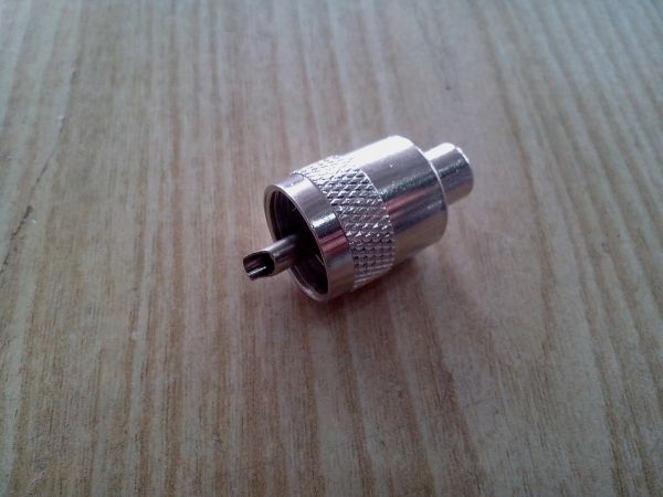 Коннектор VHF PL-259 (SO-239) под кабель RG-58 под пайку Коннектор VHF PL-259 (SO-239) под кабель RG-58 под пайку