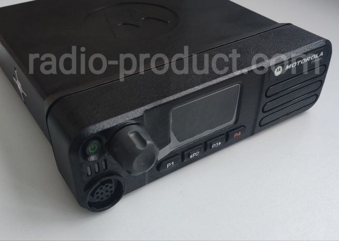 Motorola DM4400e HP VHF + AES радиостанція мобільна 45 Вт + Keypad Mic