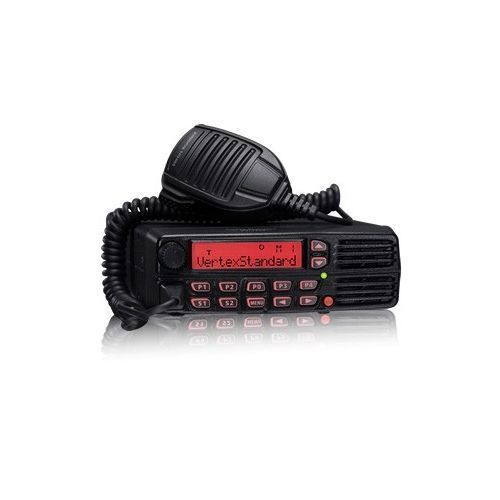  VX-1400 Reliable, Compact HF Radio